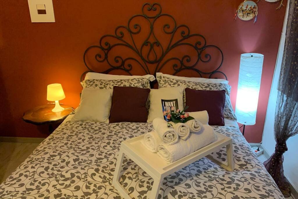 "Little Sicilian Home"-Room With A Private Bathroom & Kitchen -Fridge - And Shared A Beautiful Terrace On Hostel Taormina Center Exterior foto