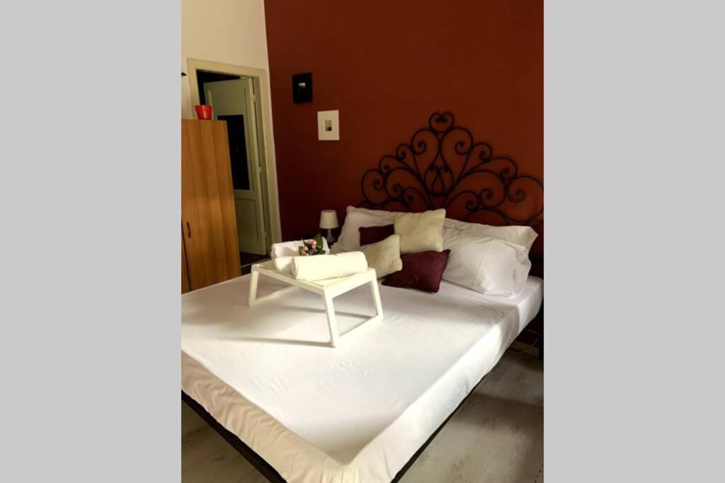 "Little Sicilian Home"-Room With A Private Bathroom & Kitchen -Fridge - And Shared A Beautiful Terrace On Hostel Taormina Center Exterior foto